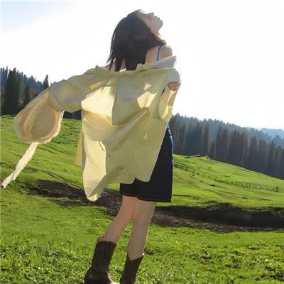 蒙娜丽莎与血月